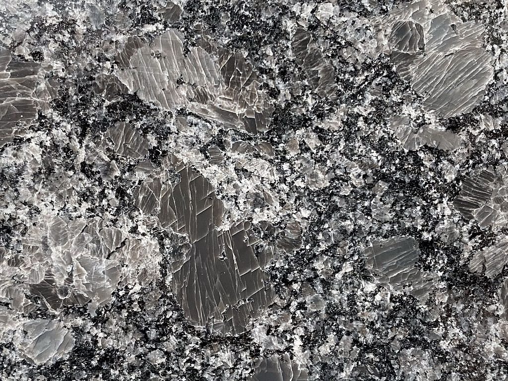 Exquisite Steel Grey Granite Stone Slabs and Countertops