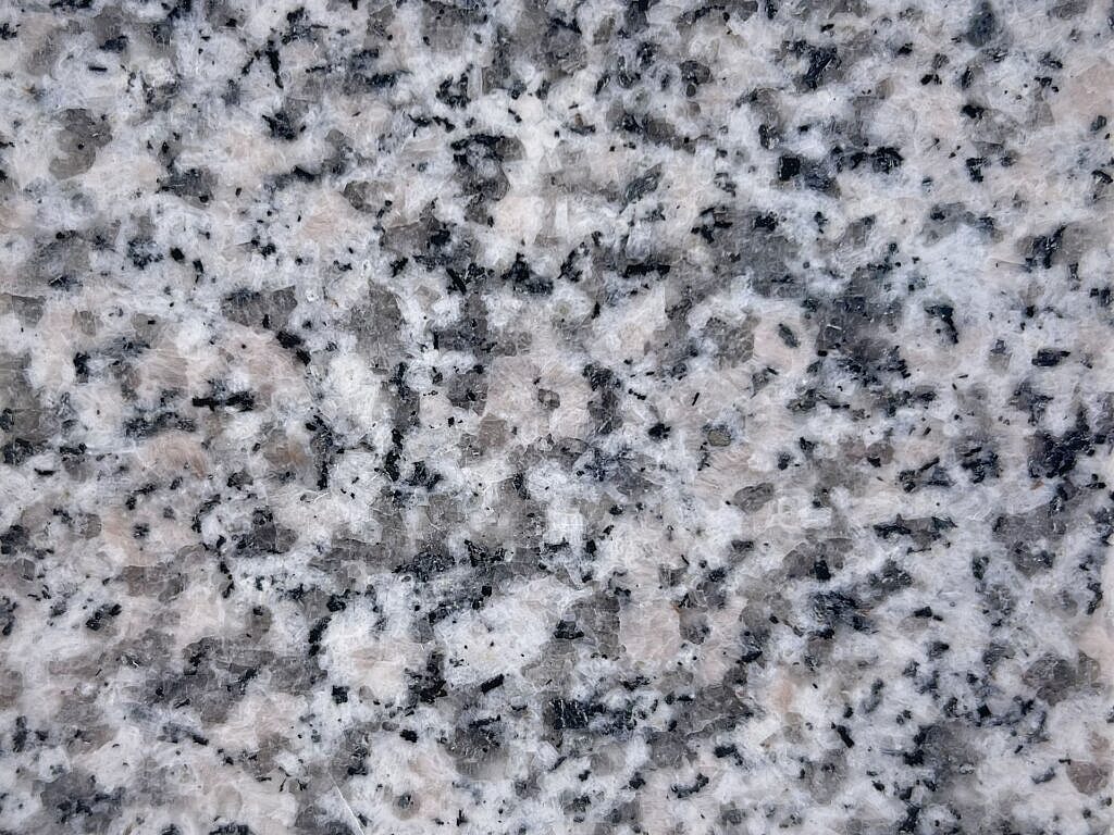 Unique G623 Luna Pearl Small Granite Stone Slabs and Countertops