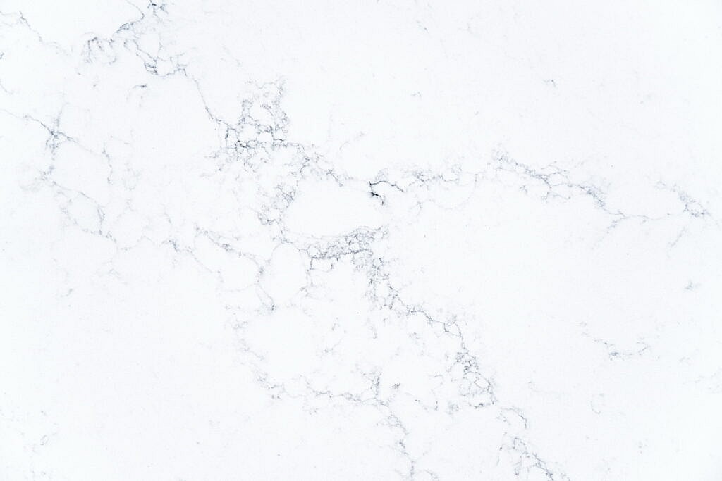 Elegant PMC1806 Calacatta Veined Quartz Stone Slabs and Countertops